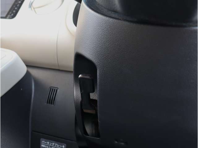 ダイハツ ミラ　ココア ６６０ プラス Ｘ H25年 (中国) 99