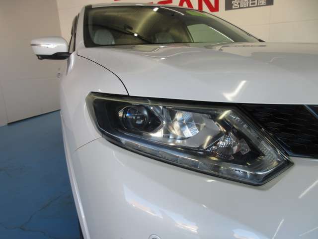 日産 エクストレイル　ハイブリッド ２．０ モード・プレミア ハイブリッド エマージェンシーブレーキパッケージ H27年 (九州・沖縄) 99