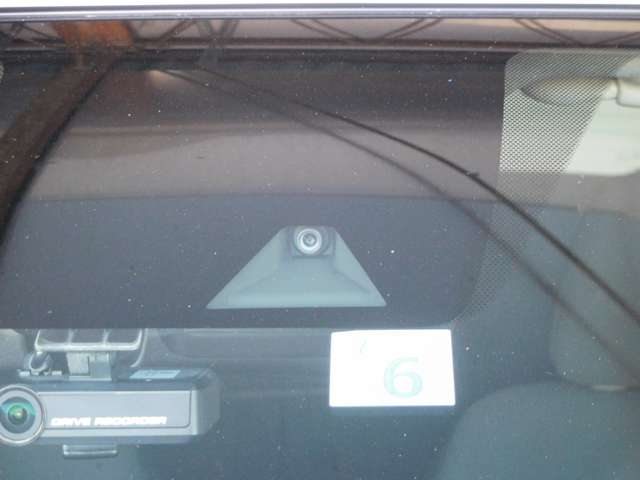 日産 ノート １．２ Ｘ H30年 (九州・沖縄) 99