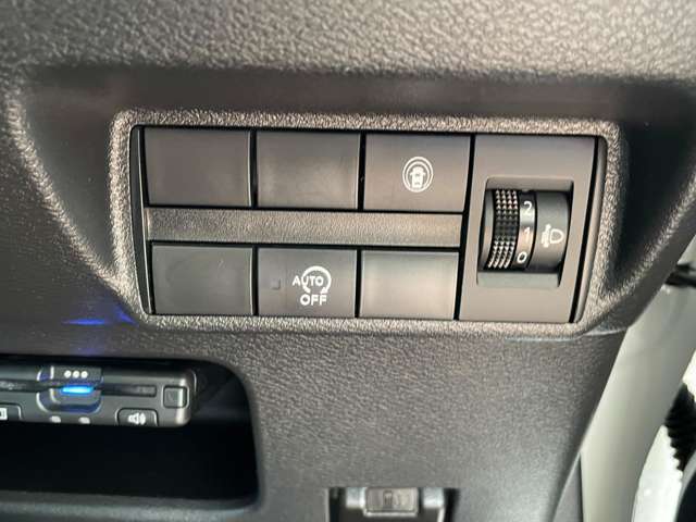 日産 デイズ ６６０ ハイウェイスターＧターボ ４ＷＤ R1年 (東北) 99