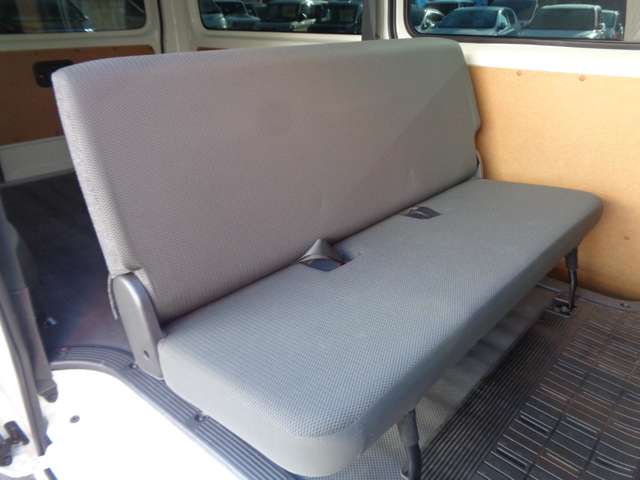 トヨタ ハイエースバン ２．０ ＤＸ ロング ＧＬパッケージ R3年 (中国) 99