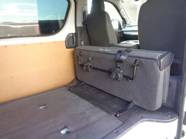 トヨタ ハイエースバン ２．０ ＤＸ ロング ＧＬパッケージ R3年 (中国) 99