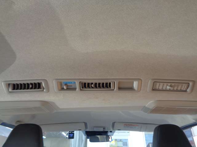 トヨタ ハイエースバン ２．０ ＤＸ ロング ＧＬパッケージ R3年 (中国) 99