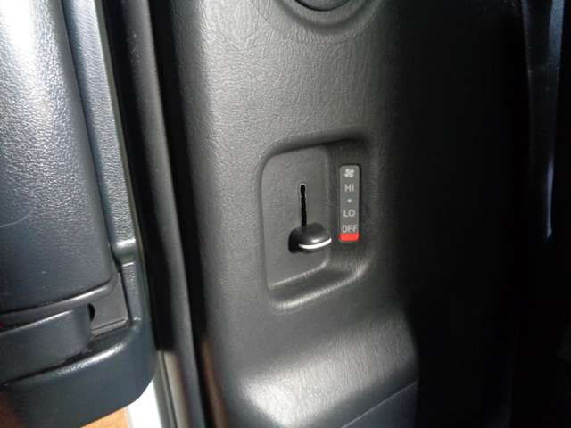 トヨタ ハイエースバン ２．０ ＤＸ ロング ＧＬパッケージ R3年 (中国) 99