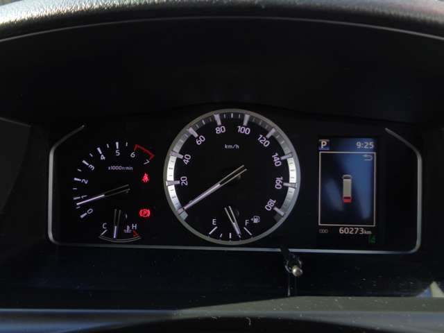 トヨタ ハイエースバン ２．０ ＤＸ ロング ＧＬパッケージ R3年 (中国) 99