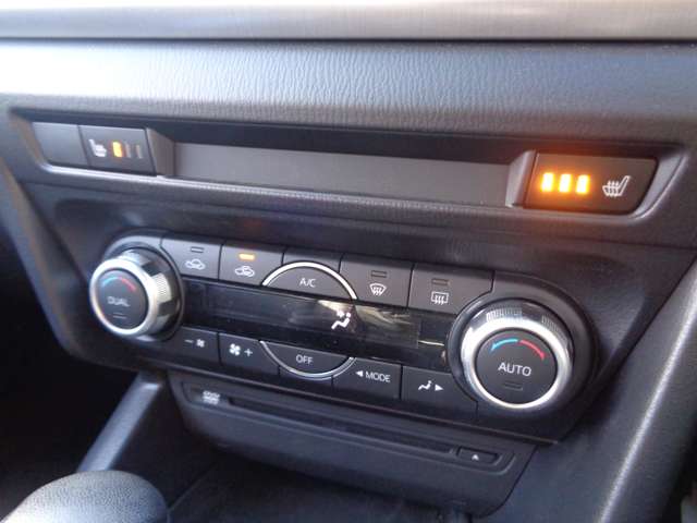 マツダ アクセラスポーツ ２．０ ２０Ｓ ツーリング Ｌパッケージ H26年 (中国) 99