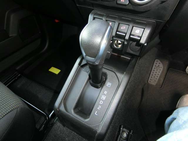 スズキ ジムニー ６６０ ＸＣ ４ＷＤ R4年 (中国) 99