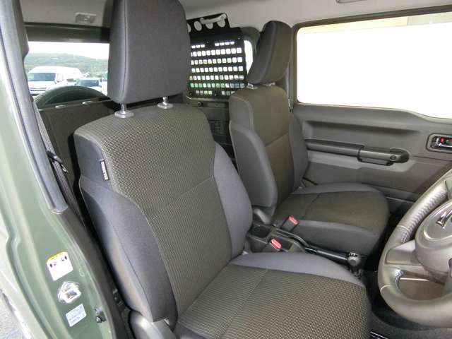 スズキ ジムニー ６６０ ＸＣ ４ＷＤ R4年 (中国) 99