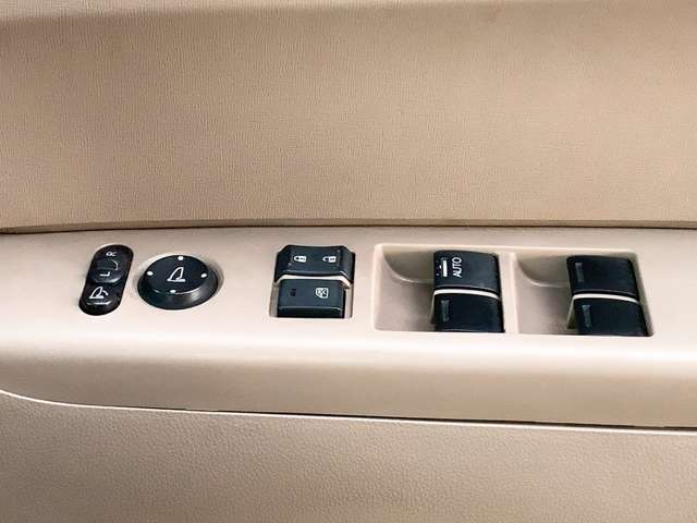 ホンダ Ｎ　ＢＯＸ ６６０ Ｇ Ｌパッケージ H27年 (九州・沖縄) 99