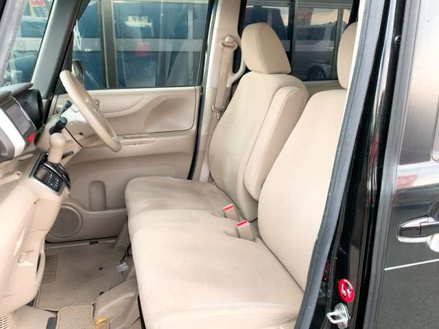 ホンダ Ｎ　ＢＯＸ ６６０ Ｇ Ｌパッケージ H27年 (九州・沖縄) 99