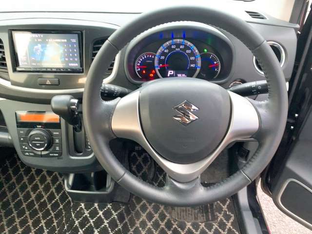 スズキ ワゴンＲ ６６０ スティングレー Ｘ H26年 (九州・沖縄) 99