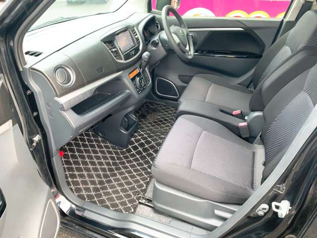 スズキ ワゴンＲ ６６０ スティングレー Ｘ H26年 (九州・沖縄) 99