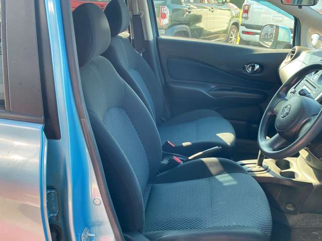 日産 ノート １．２ Ｘ H25年 (九州・沖縄) 99