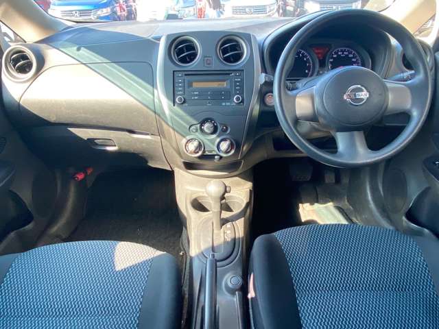 日産 ノート １．２ Ｘ H25年 (九州・沖縄) 99