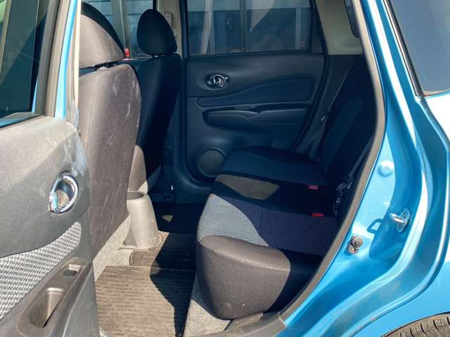 日産 ノート １．２ Ｘ H25年 (九州・沖縄) 99