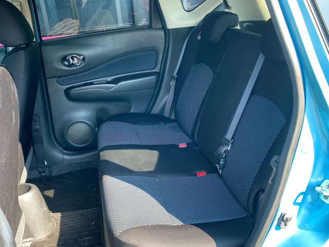 日産 ノート １．２ Ｘ H25年 (九州・沖縄) 99