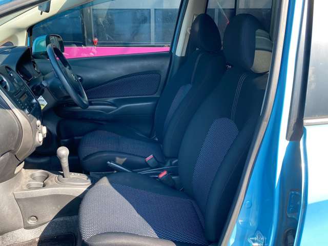 日産 ノート １．２ Ｘ H25年 (九州・沖縄) 99