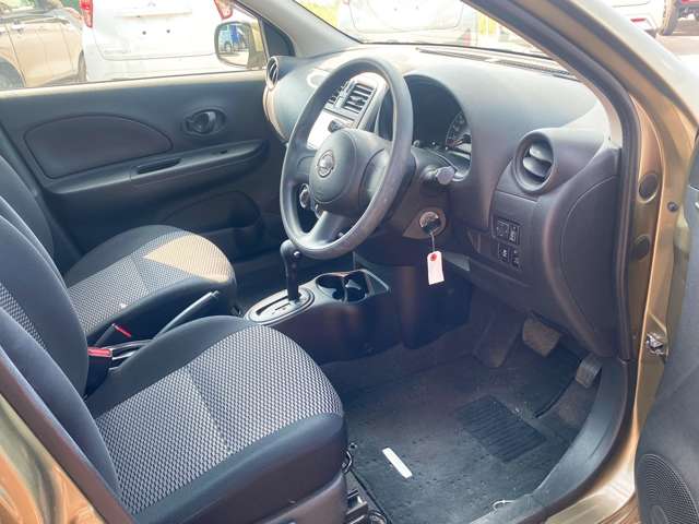 日産 マーチ １．２ Ｓ H27年 (九州・沖縄) 99