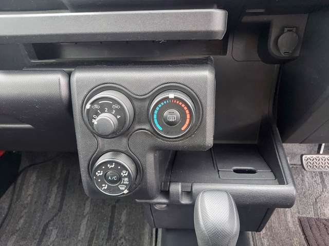 トヨタ サクシードバン １．５ ＵＬ－Ｘ H29年 (九州・沖縄) 99