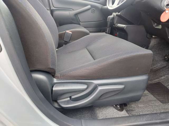 トヨタ サクシードバン １．５ ＵＬ－Ｘ H29年 (九州・沖縄) 99