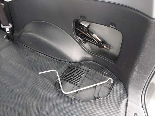 トヨタ サクシードバン １．５ ＵＬ－Ｘ H29年 (九州・沖縄) 99