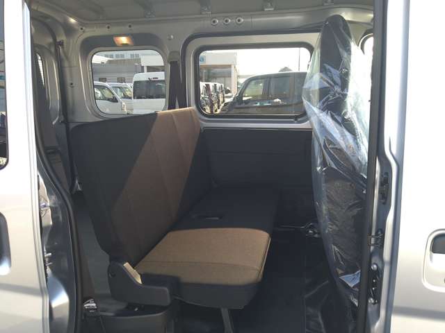 ダイハツ ハイゼットカーゴ ６６０ デラックス R6年 (九州・沖縄) 99