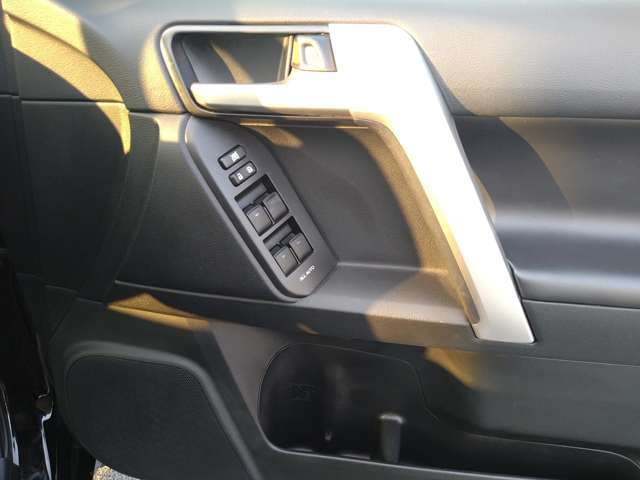 トヨタ ランドクルーザープラド ２．７ ＴＸ Ｌパッケージ ４ＷＤ R1年 (九州・沖縄) 99