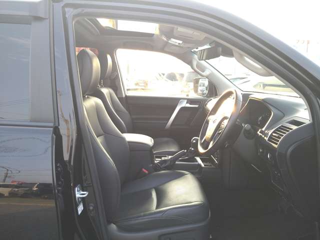 トヨタ ランドクルーザープラド ２．７ ＴＸ Ｌパッケージ ４ＷＤ R1年 (九州・沖縄) 99