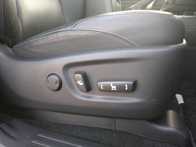 トヨタ ランドクルーザープラド ２．７ ＴＸ Ｌパッケージ ４ＷＤ R1年 (九州・沖縄) 99