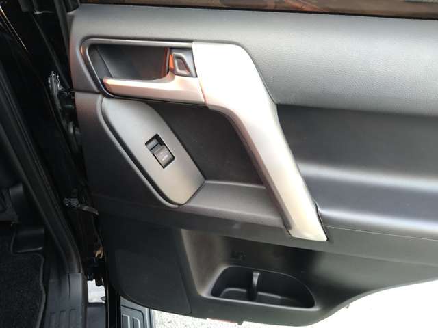 トヨタ ランドクルーザープラド ２．７ ＴＸ Ｌパッケージ ４ＷＤ R1年 (九州・沖縄) 99