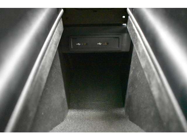 メルセデスベンツ Ａクラス Ａ１８０ エディション１ H30年 (関東) 99