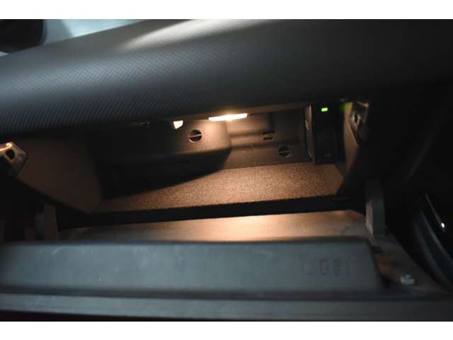 メルセデスベンツ Ａクラス Ａ１８０ エディション１ H30年 (関東) 99