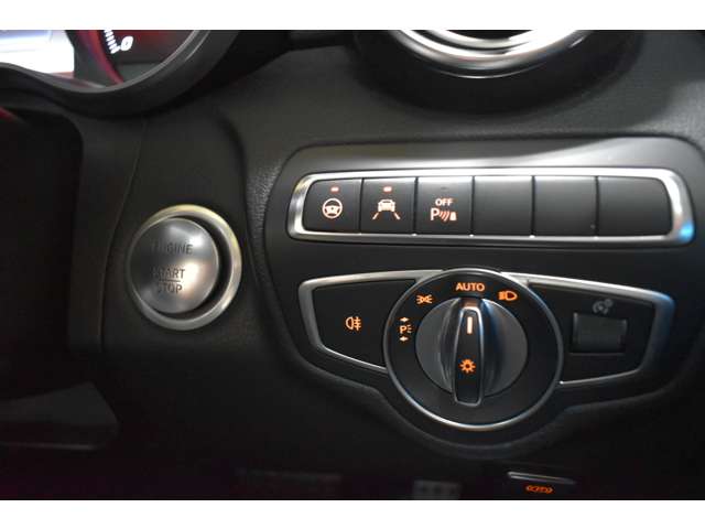 メルセデスベンツ Ｃクラスワゴン Ｃ１８０ ローレウス エディション H30年 (関東) 99