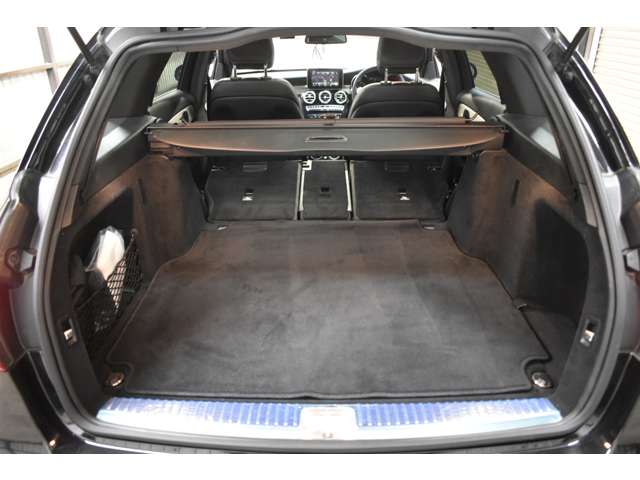 メルセデスベンツ Ｃクラスワゴン Ｃ１８０ ローレウス エディション H30年 (関東) 99