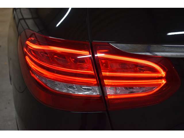 メルセデスベンツ Ｃクラスワゴン Ｃ１８０ ローレウス エディション H30年 (関東) 99