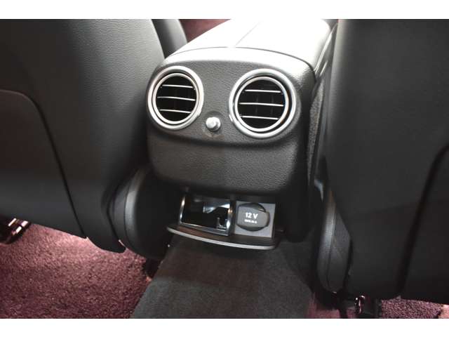 メルセデスベンツ Ｅクラス Ｅ２００ アバンギャルド （ＢＳＧ搭載モデル） ＡＭＧライン R1年 (関東) 99