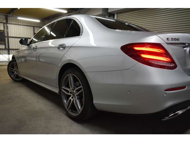 メルセデスベンツ Ｅクラス Ｅ２００ アバンギャルド （ＢＳＧ搭載モデル） ＡＭＧライン R1年 (関東) 99