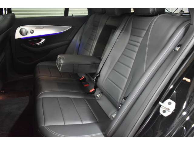 メルセデスベンツ Ｅクラスオールテレイン Ｅ２２０Ｄ ４マチック ディーゼルターボ ４ＷＤ H30年 (関東) 99