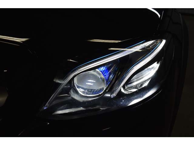 メルセデスベンツ Ｅクラスオールテレイン Ｅ２２０Ｄ ４マチック ディーゼルターボ ４ＷＤ H30年 (関東) 99