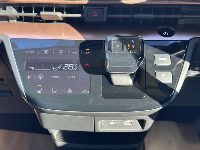 日産 サクラ Ｇ R4年 (東海) 99