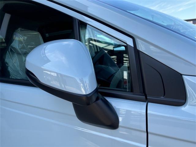 ホンダ フリード　ハイブリッド １．５ Ｅ：ＨＥＶ エアー R6年 (東海) 99