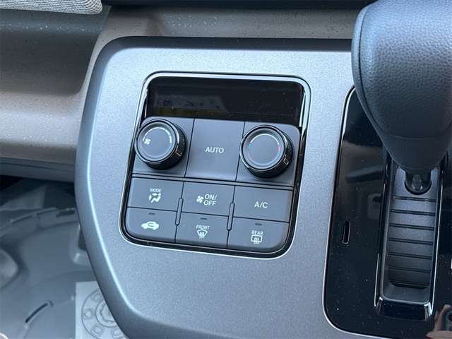 ホンダ フリード　ハイブリッド １．５ Ｅ：ＨＥＶ エアー R6年 (東海) 99