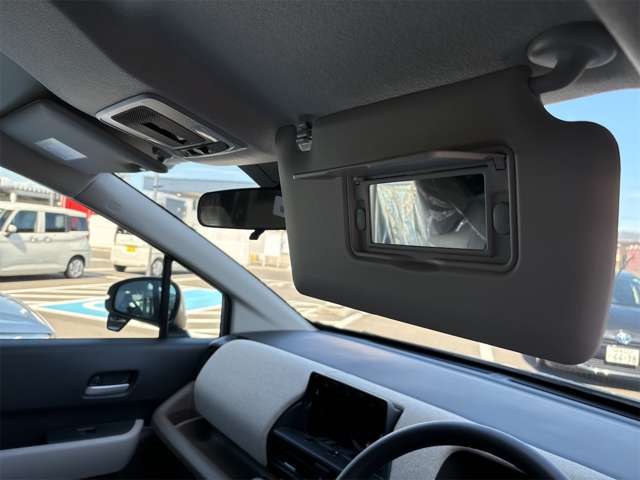 ホンダ フリード　ハイブリッド １．５ Ｅ：ＨＥＶ エアー R6年 (東海) 99