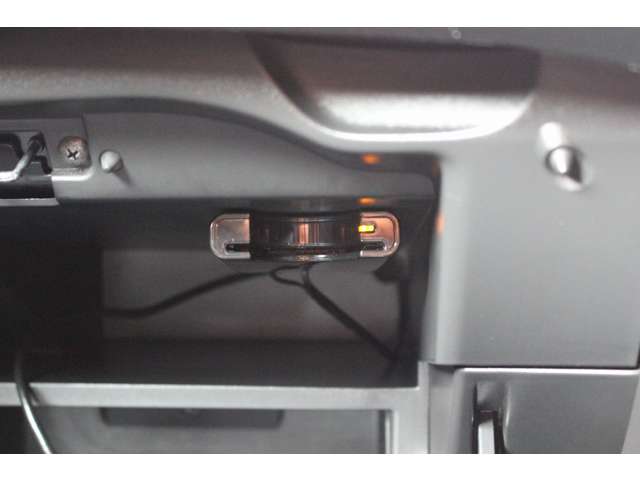 日産 ノート １．６ ＮＩＳＭＯ Ｓ H27年 (関東) 99