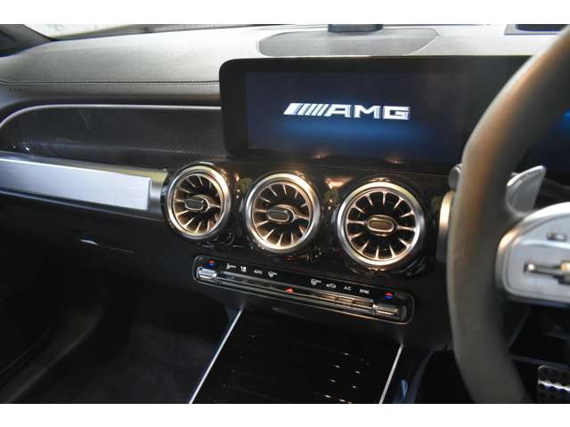 ＡＭＧ ＧＬＢ ３５ ４マチック ４ＷＤ R4年 (関東) 99