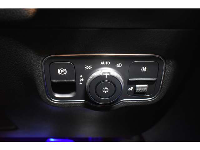 ＡＭＧ ＧＬＢ ３５ ４マチック ４ＷＤ R4年 (関東) 99