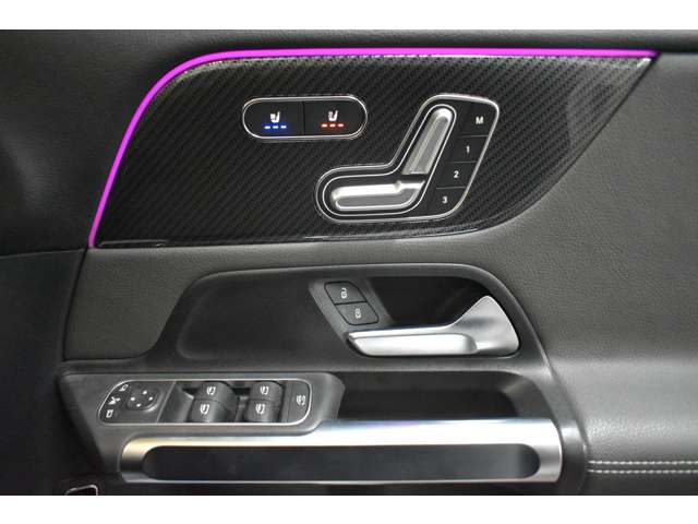 ＡＭＧ ＧＬＢ ３５ ４マチック ４ＷＤ R4年 (関東) 99