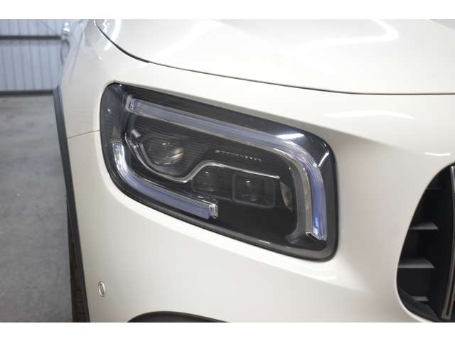 ＡＭＧ ＧＬＢ ３５ ４マチック ４ＷＤ R4年 (関東) 99