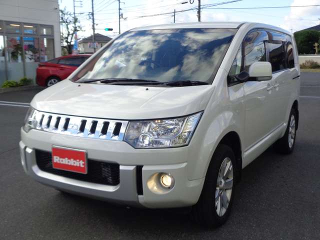 三菱 デリカ　Ｄ：５ ２．２ Ｄ パワーパッケージ ディーゼルターボ ４ＷＤ H29年 (中国) 99