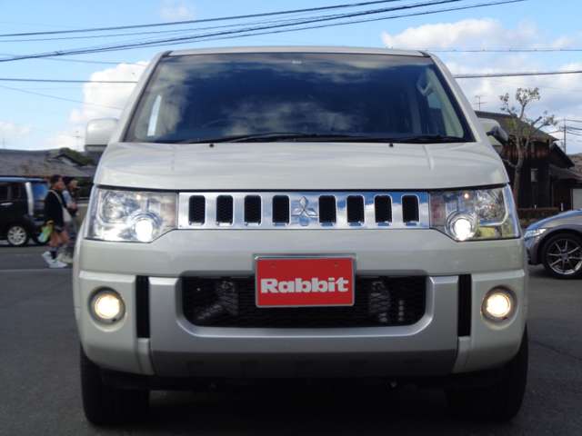 三菱 デリカ　Ｄ：５ ２．２ Ｄ パワーパッケージ ディーゼルターボ ４ＷＤ H29年 (中国) 99